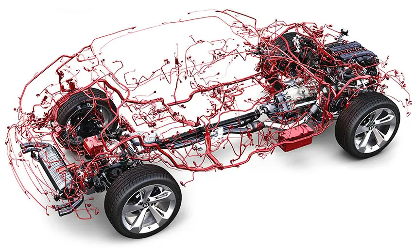 Hệ thống điện ô tô giúp cung cấp điện năng cho các hệ thống bên trong động cơ, cho hệ thống đèn xe, còi xe, các thiết bị giải trí – tiện ngh