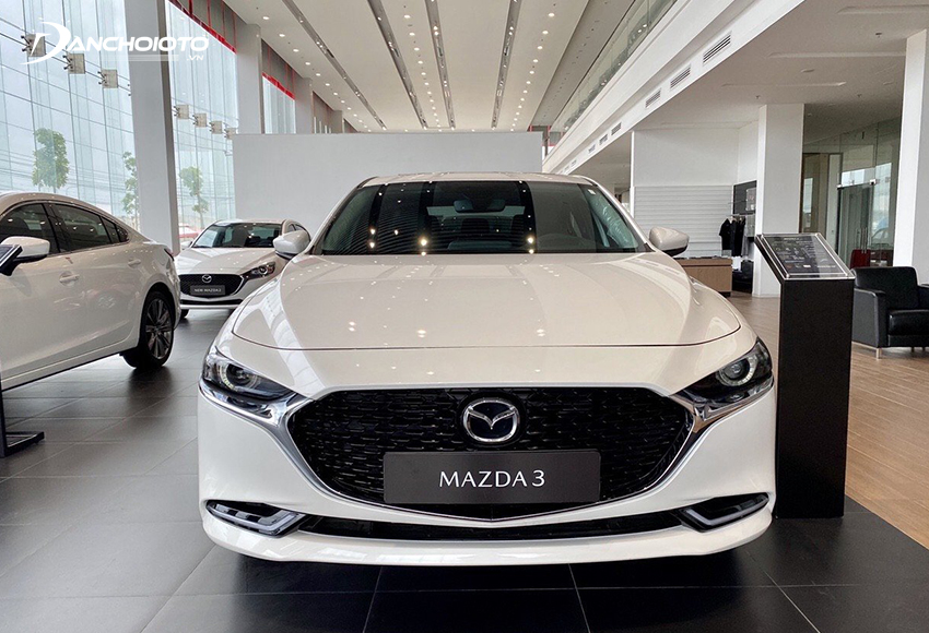 Phần đầu Mazda 3 2023 như một “màn trình diễn” tạo tác cực kỳ ấn tượng