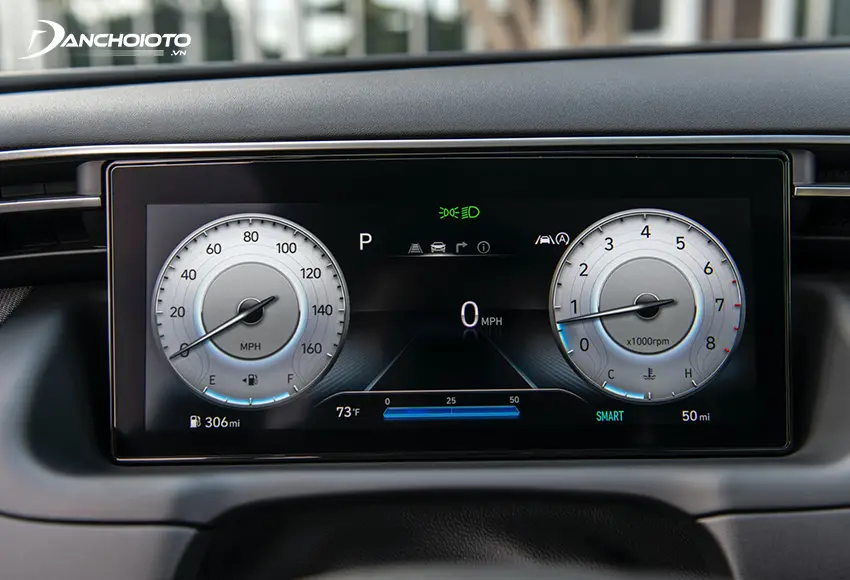 Bảng đồng hồ Hyundai Tucson ở dạng full kỹ thuật số với màn hình 10.25inch