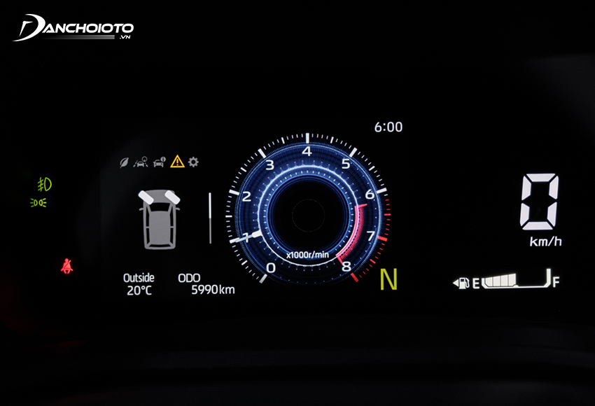 Cụm đồng hồ Toyota Veloz Cross 2024 đặc sắc với dạng kỹ thuật số màn hình 7 inch