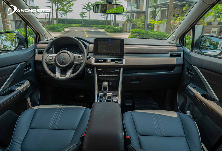 Khoang nội thất Mitsubishi Xpander 2022 có sự nâng cấp đáng kể về diện mạo
