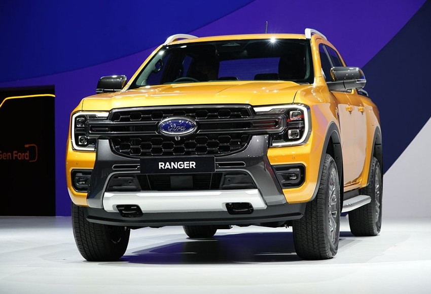 Bán tải Ford Ranger 2023 Giá xe giá lăn bánh thông số  khuyến mãi