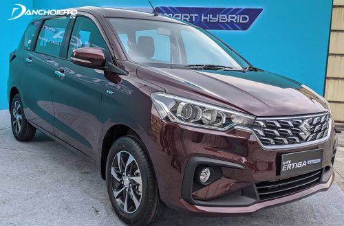 Đầu xe Suzuki Ertiga Hybrid 2022 sắc nét hơn nhờ tinh chỉnh ở một số chi tiết