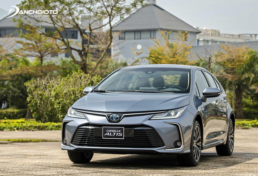 Toyota Corolla Altis sở hữu nhiều lợi thế bền, kinh tế của dòng xe Nhật