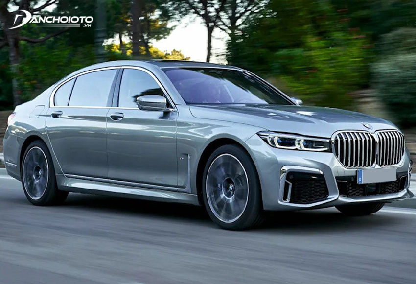 BMW 7 Series 2023 có khả năng tăng tốc ấn tượng
