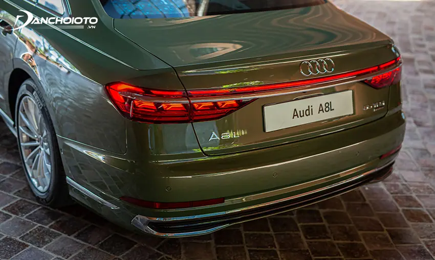 Phần đuôi Audi A8L 2024 được thiết kế trẻ trung