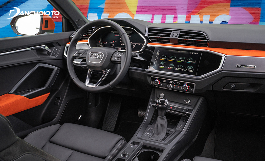Khu vực lái Audi Q3 2202 có nhiều sự đổi mới
