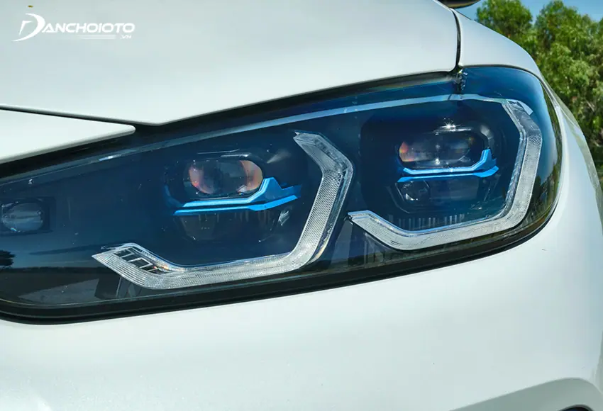 BMW 4 Series 2024 gây chú ý với cụm pha/cốt BMW Laser nổi bật