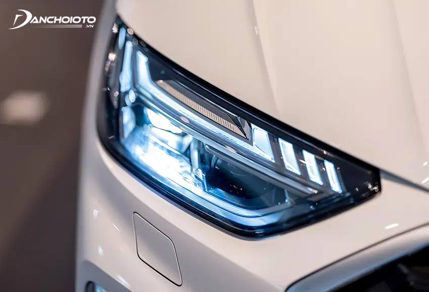 Hệ thống đèn sử dụng công nghệ LED Matrix nổi bật của Audi Q5 2024