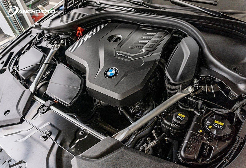 BMW 520i và 530i sử dụng 2 động cơ dung tích khác nhau