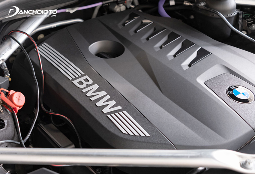BMW X7 2024 sử dụng khối động cơ I6 và hộp số 8 cấp Steptronic