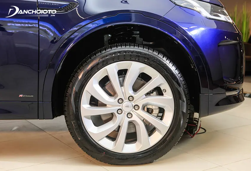 Bộ la zăng Land Rover Discovery Sport 2024 có kích thước từ 17 - 21 inch hợp kim