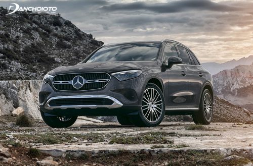 Hệ thống treo Mercedes GLC 200 loại AGILITY CONTROL vận hành êm ái