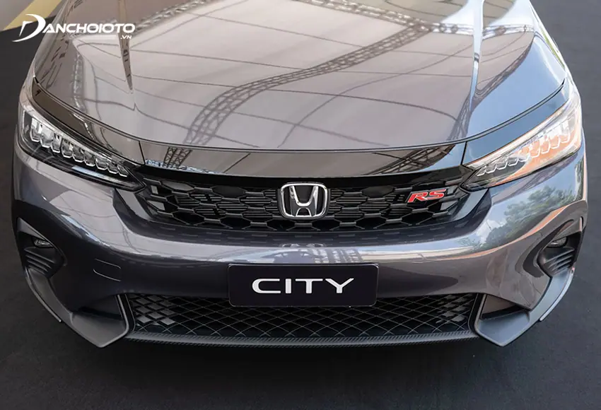 Honda City chạy 300km xuống giá khó tin khi bán cả tháng không trôi