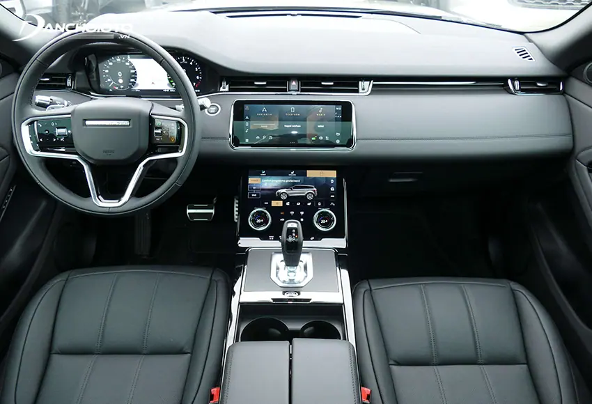 Nội thất Land Rover Range Rover Evoque 2024 là cả một bầu trời đầy tinh tế với cảm giác cao cấp