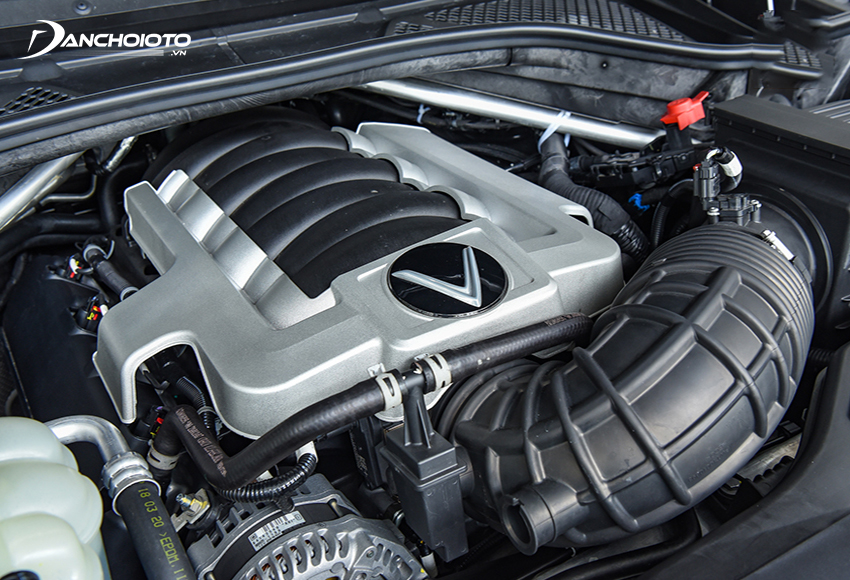 VinFast President 2023 sử dụng động cơ xăng V8 6.2L