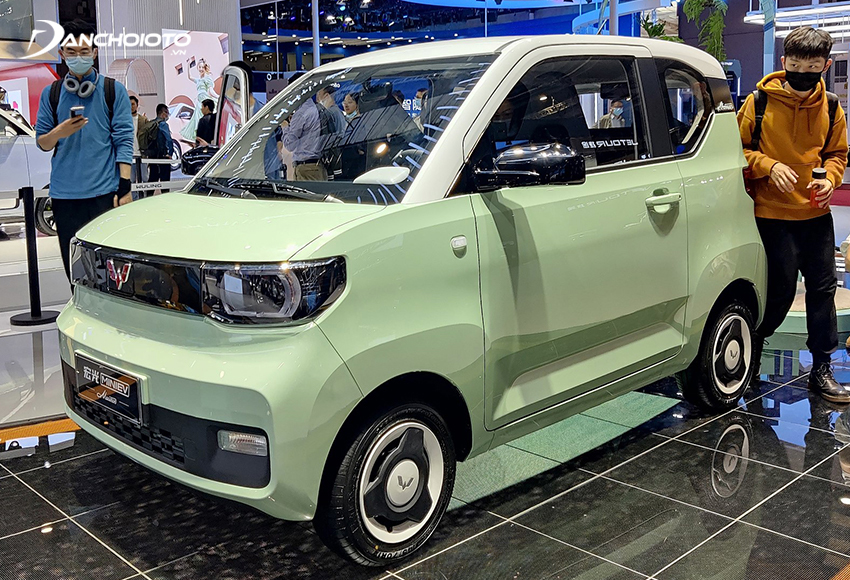 Một số ý kiến cho rằng, mặt bên Wuling Hongguang Mini EV giống Kia Ray