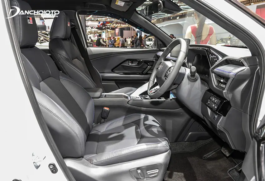 Toyota Yaris Cross 2023 đem đến không gian vừa đủ dùng cho cả hai hàng ghế