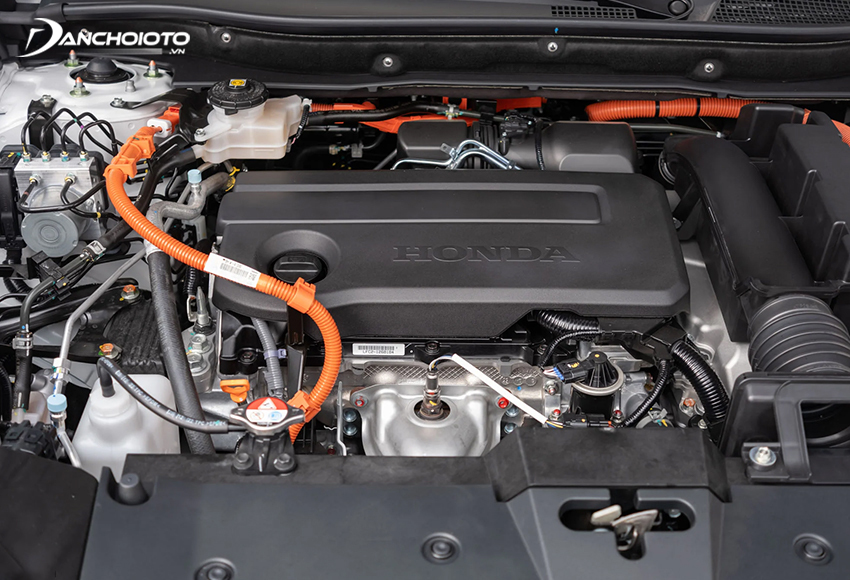 Honda CR-V 2024 có 2 tùy chọn động cơ bao gồm máy xăng 1.5L Turbo và e:HEV 2.0 hybrid