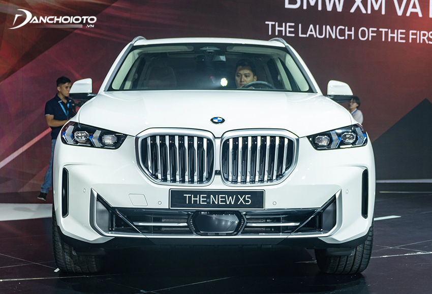 BMW X5 LCI 2024 mang diện mạo thể thao chuẩn SUV