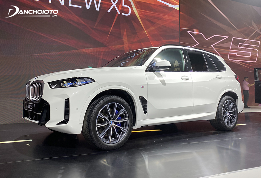 Phiên bản cao cấp của BMW X5 LCI 2024 có nhiều trang bị công nghệ hiện đại