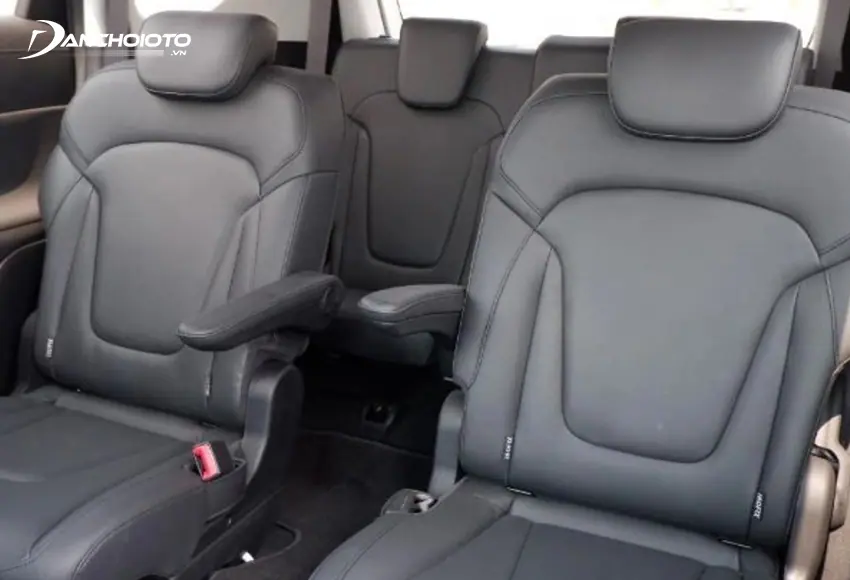 Hyundai Stargazer mở ra không gian rộng rãi ở cả 3 hàng ghế