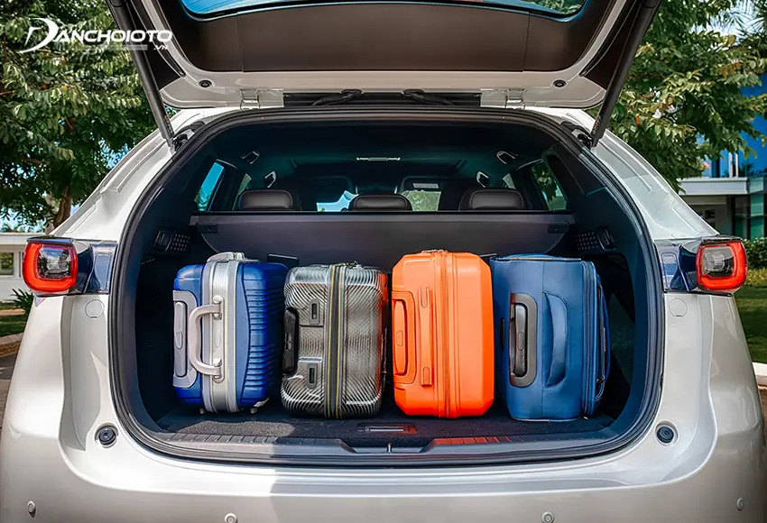 Khoang hành lý Mazda CX-5 ở mức tương đối ổn