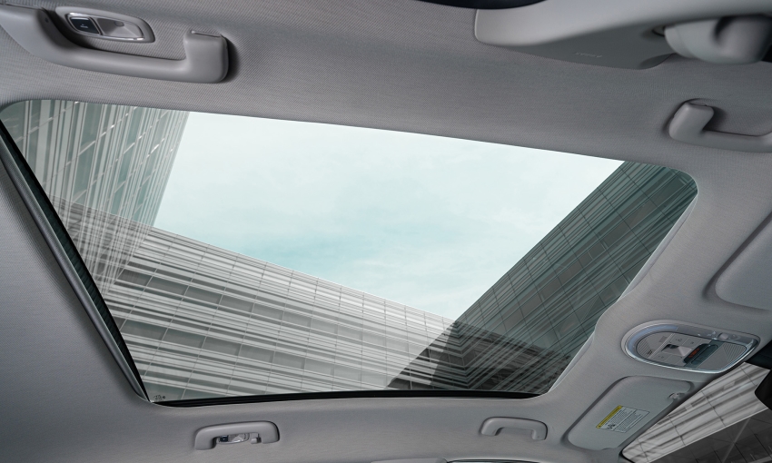 Hyundai Ioniq 5 trang bị cửa sổ trời toàn cảnh
