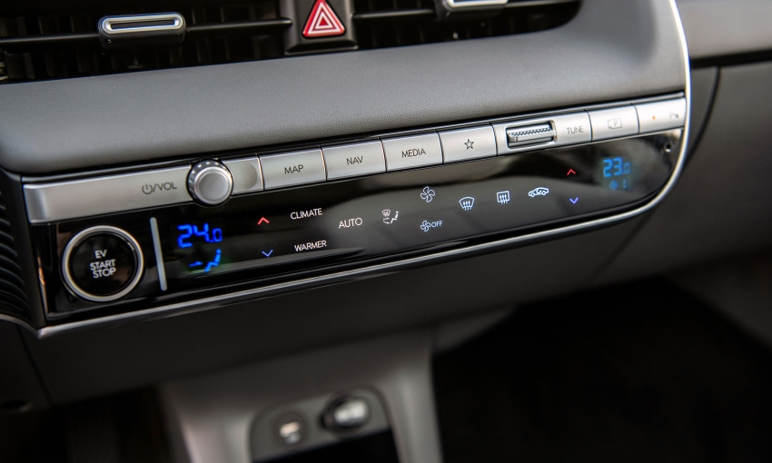 Các phím điều chỉnh trên Hyundai Ioniq 5