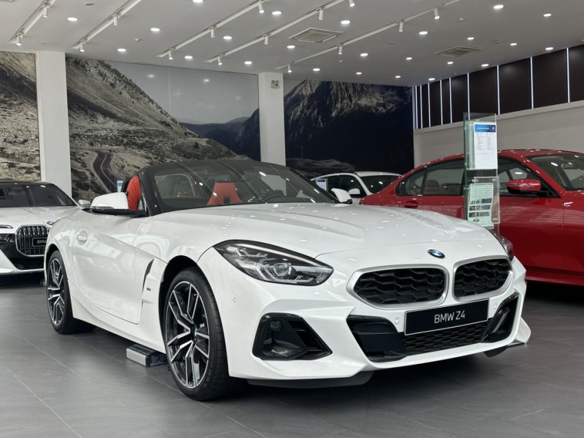 BMW Z4 xây dựng trên nền tảng CLAR