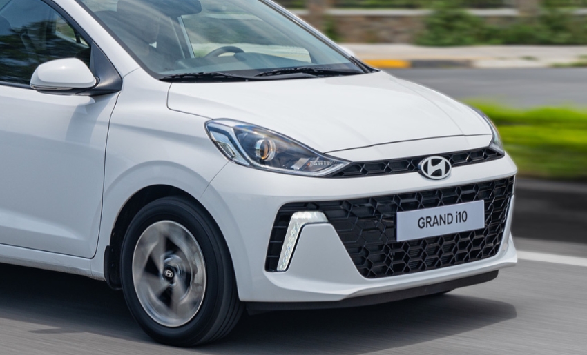 Đầu xe Hyundai i10 sedan