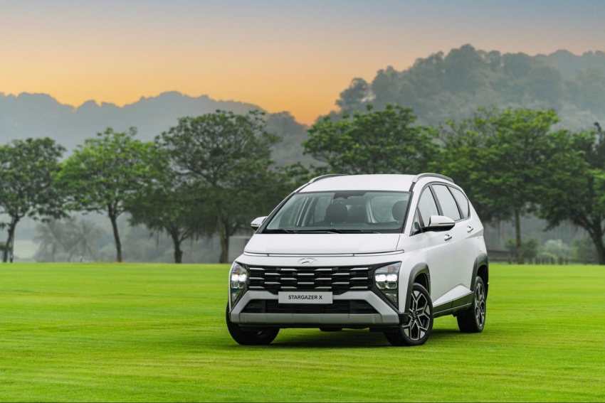 Nên mua Hyundai Stargazer phiên bản nào?